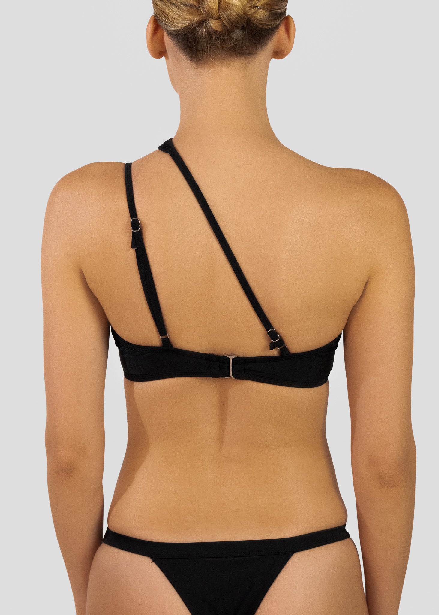 Haut de maillot asymétrique noir Erebos