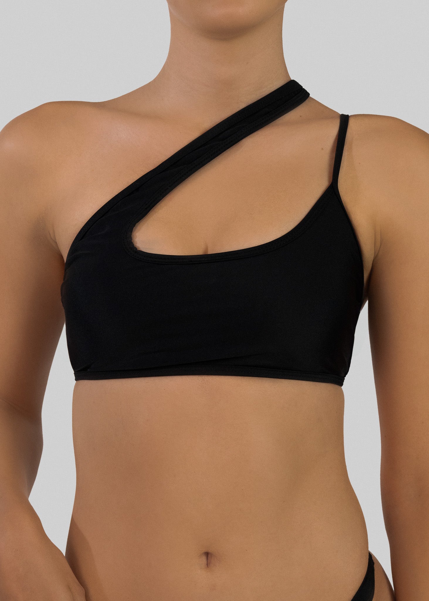 Haut de maillot asymétrique noir Erebos